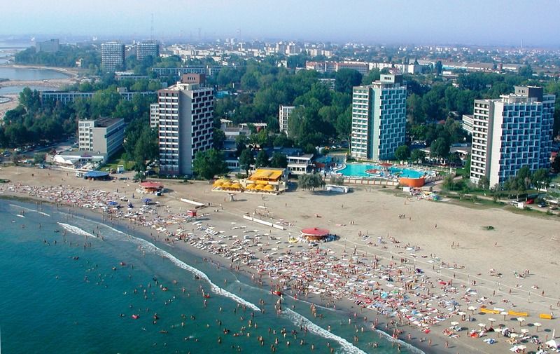 Hotel Neko Сатурн Екстериор снимка
